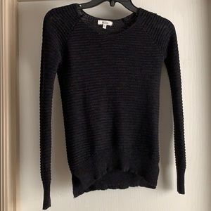 Black sweater XS